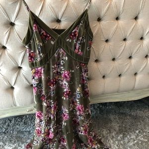 White House Black Market Velvet Dress, Size 6